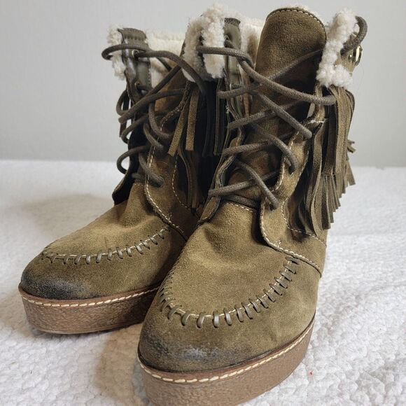 Sam Edelman Sz 10 Boho Retro Green Suede Fringe Stud Sherpa Cottagecore Booties - Picture 1 of 11